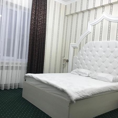 Emir Plaza Hotel Turkistan Eksteriør bilde